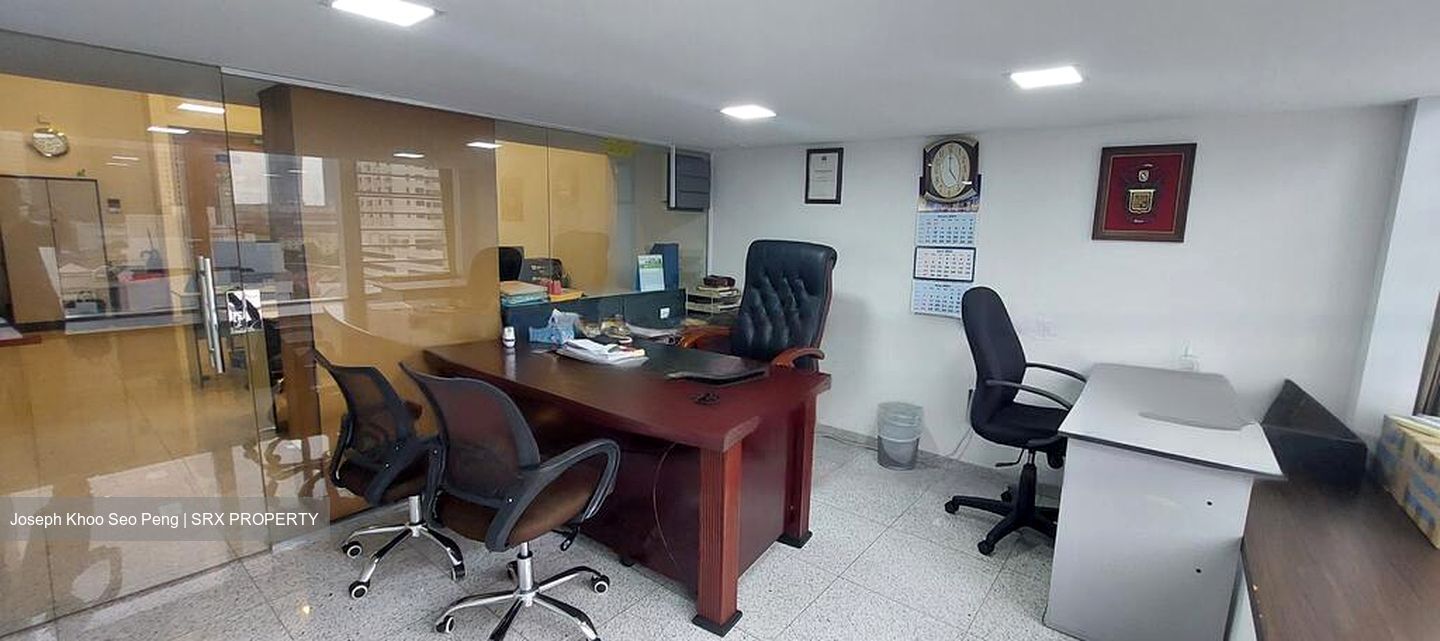 The Central (D1), Office #586603151